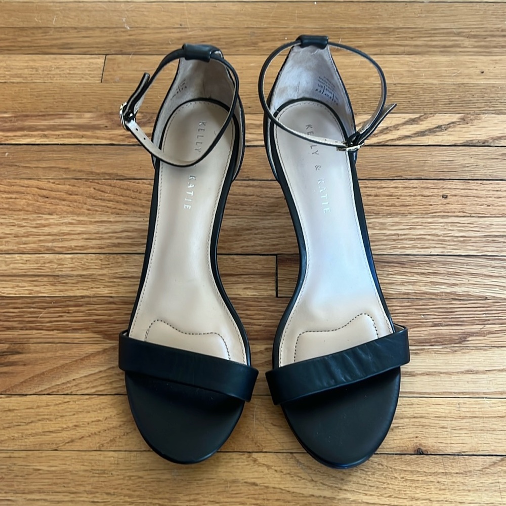 Kirstie Heels